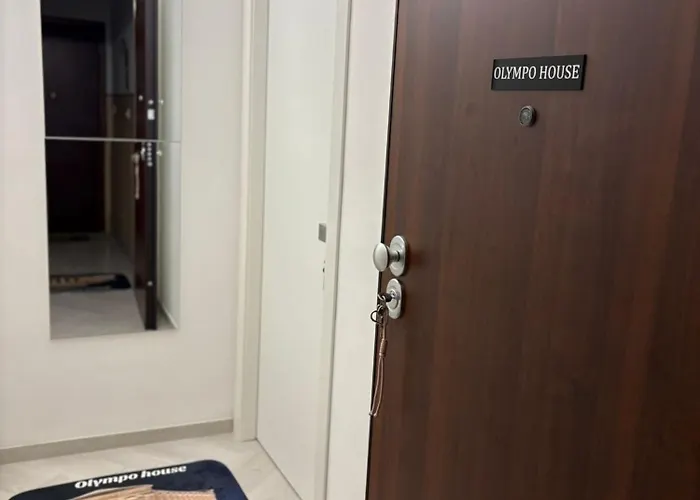 Olympo House Con Balcone شقة *