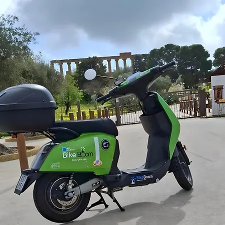 Olympo House Con Balcone Apartment