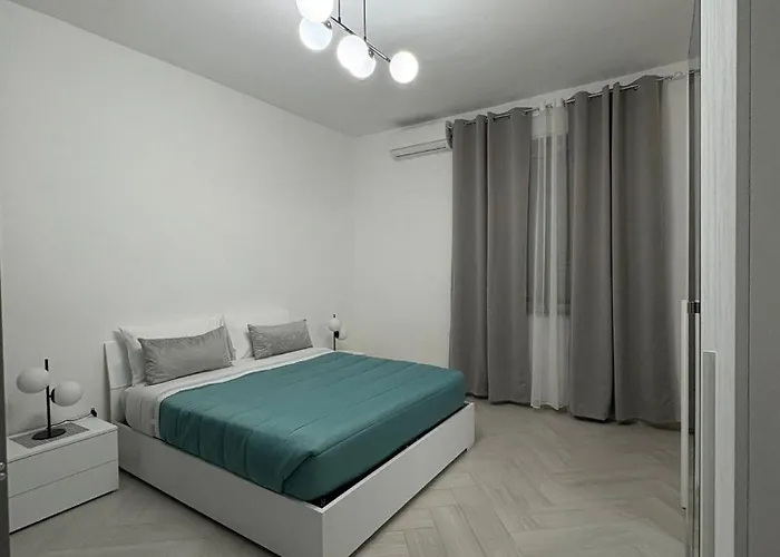 Olympo House Con Balcone Apartment *